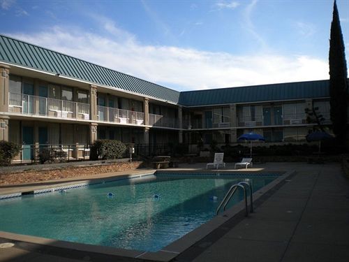 Bossier Inn And Suites Bossier Stadt Exterior foto